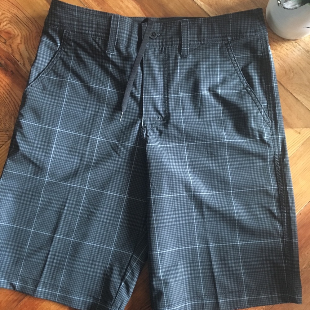 Men’s Board Shorts NWOT plaid Mossimo